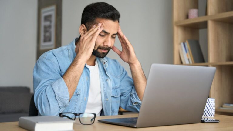 How to Cope with Burnout in 4 Simple Steps