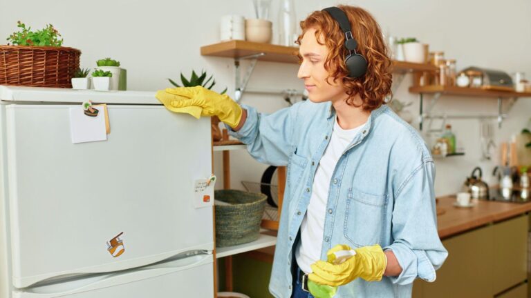 10 Cleaning Mistakes That Make Your Home Look Messier